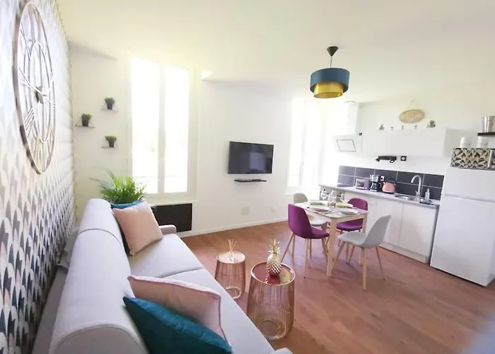 Le Gourmand *t2 דירה *